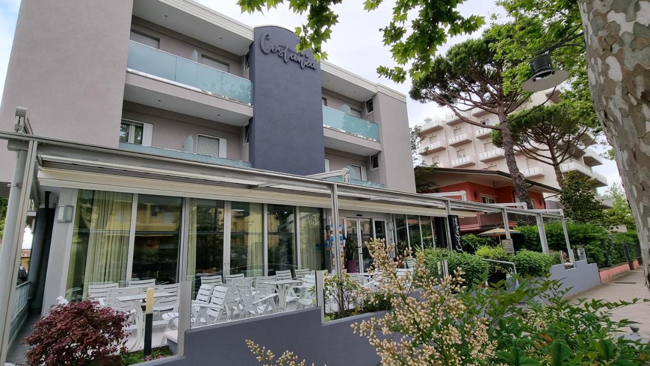 Hotel Costanza Cesenatico Exterior photo